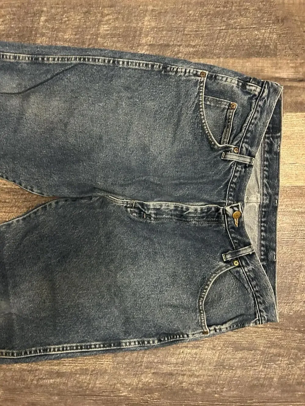 Wrangler Men’s Jeans 38x30 Straight Leg Medium Wash Classic Denim